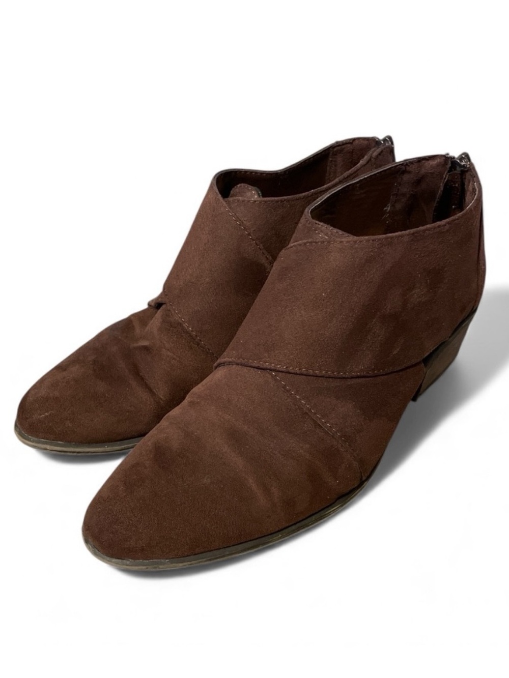 G7- Journee Collection Avryl Suede Closed Toe Ankle Fashion, Brown, Size 10
